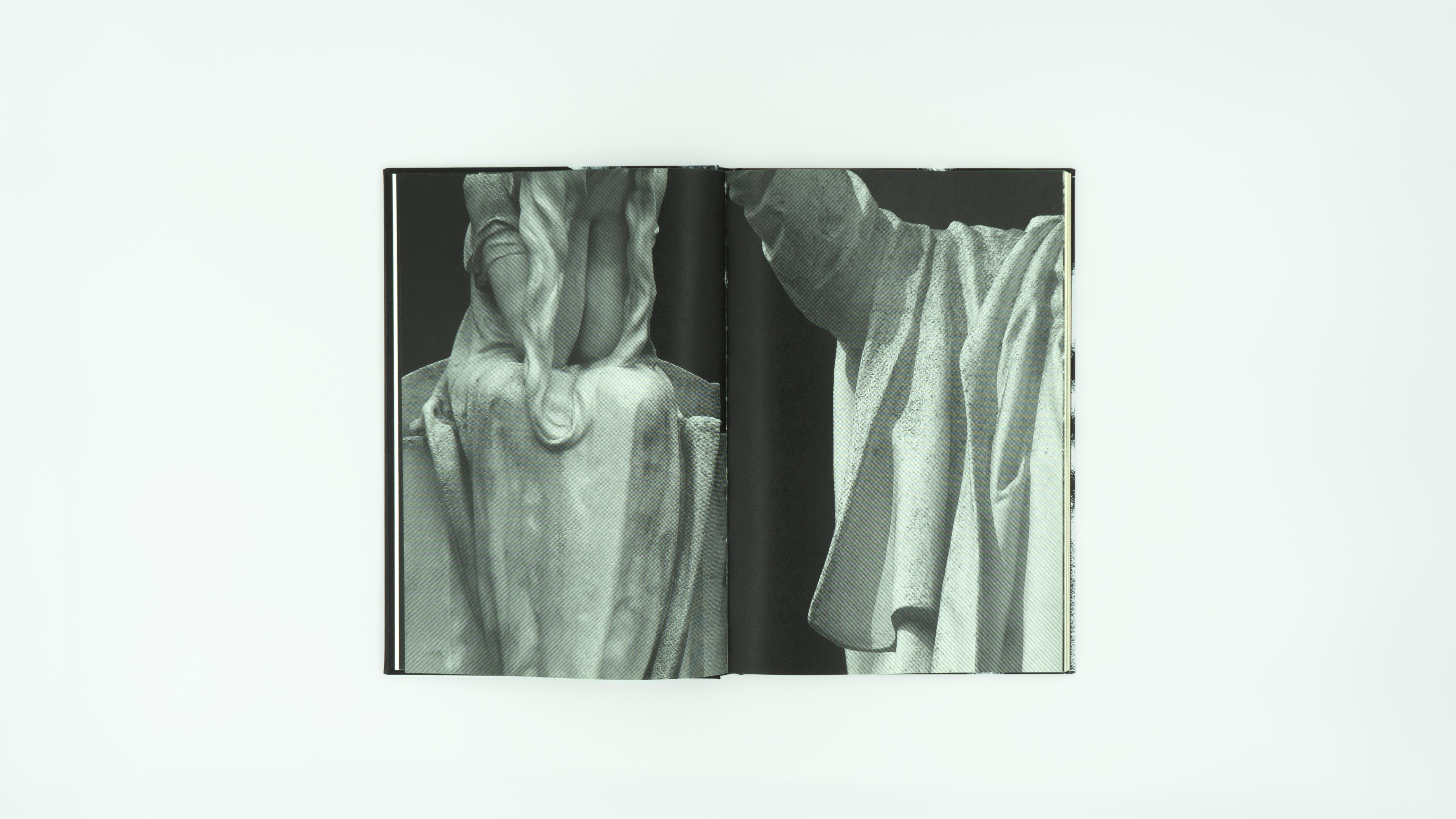 Les statues de la discorde